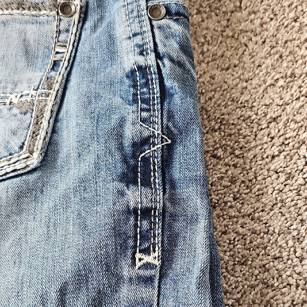 Ariat Blue Denim Jeans - Relaxed Boot Cut - Picture 3 of 8